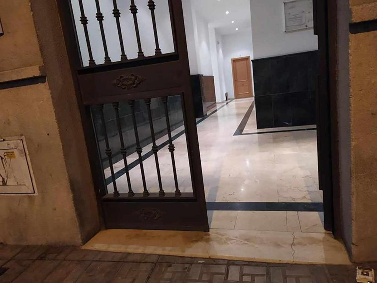 Charming Malaga Stay Walk To Top Sights Exterior foto